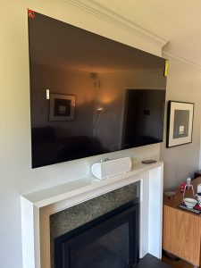 TV mounting above a fireplace, Brisbane, 1/15/2025
